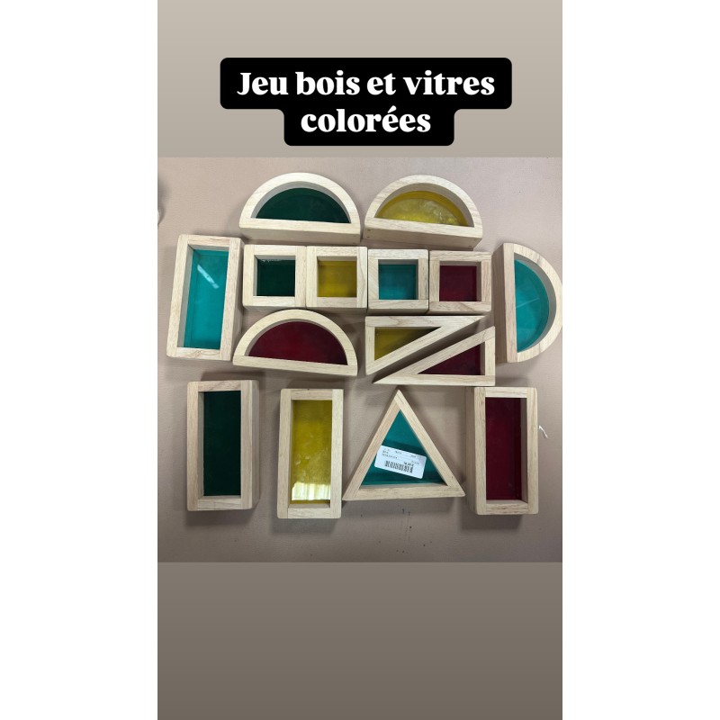 Jeux en bois colorés