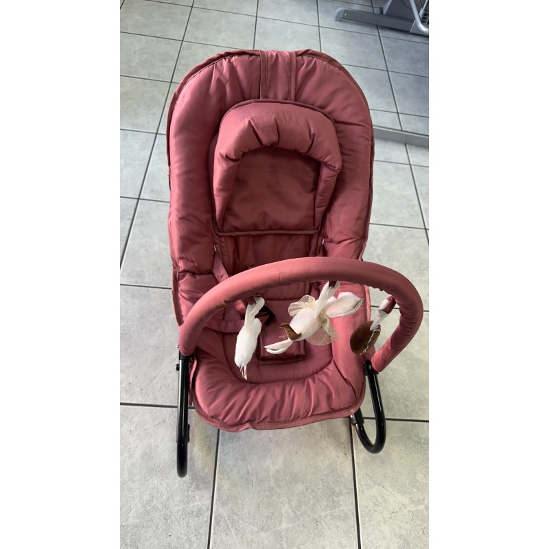 Transat rose avec arche de jeux