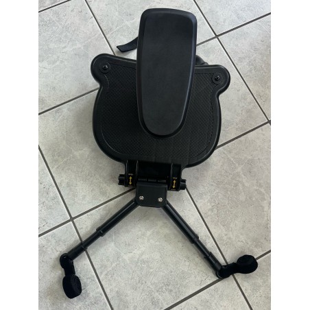 Marche poussette avec assise