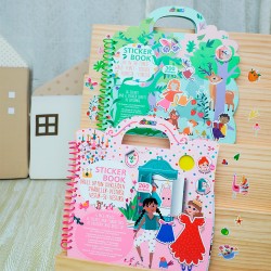 Livre sticker book