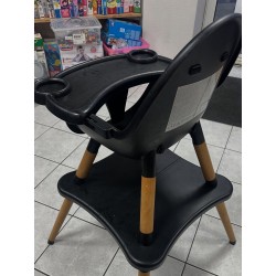 Chaise haute transformable en bureau