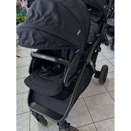 Poussette age rapproché JOIE