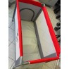 Lit parapluie rouge et gris