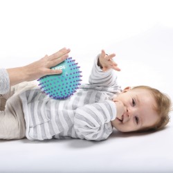 Balle sensorielle colorée avec picots