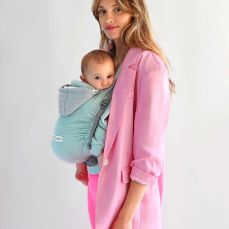 Porte bébé physiologique HOODIECARRIER2