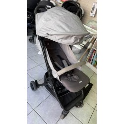 Poussette compacte pact JOIE