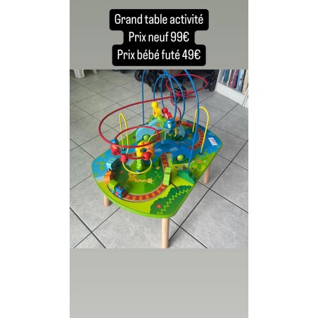 Magnifique table d'activité en bois